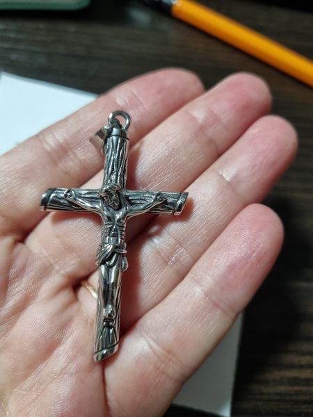Хрест із розпяттям &nbsp;з нержавіючої сталі на ланцюжку бісмарк 8880 фото